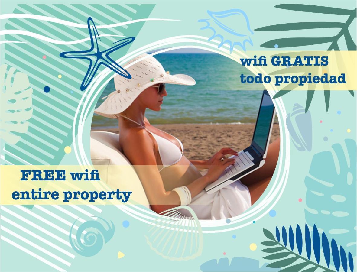Los Corales Villas And Suites - Beach Club, Spa, Restaurants 蓬塔卡纳 外观 照片