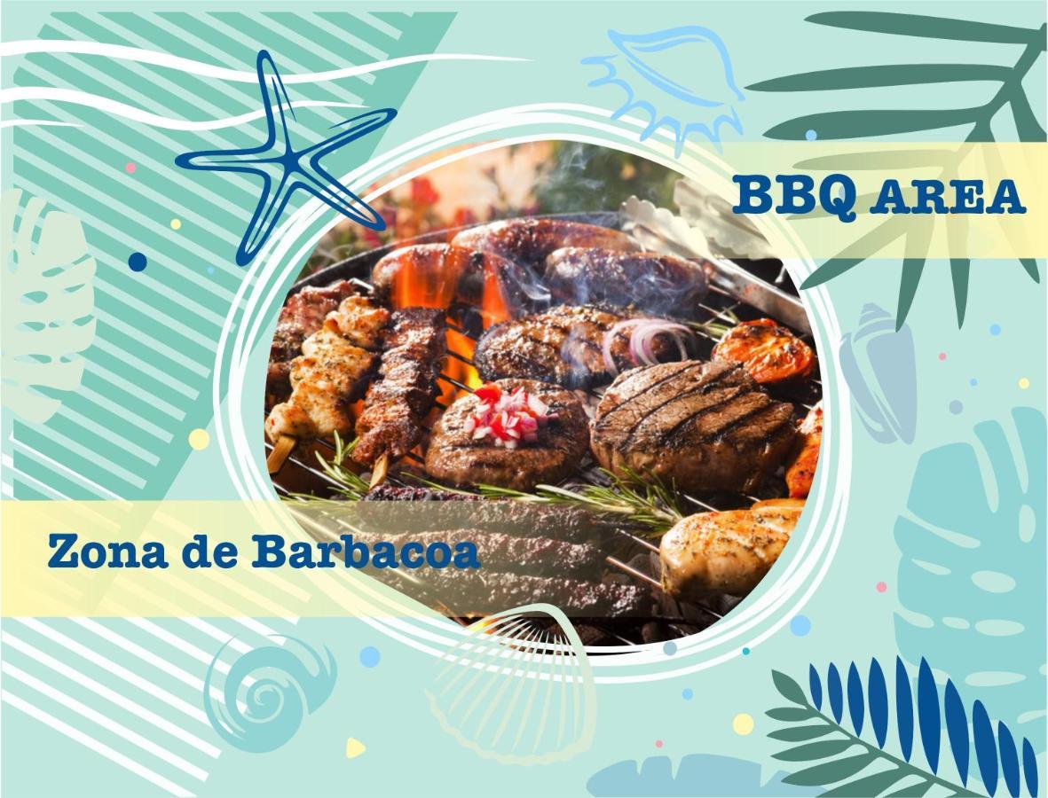 Los Corales Villas And Suites - Beach Club, Spa, Restaurants 蓬塔卡纳 外观 照片