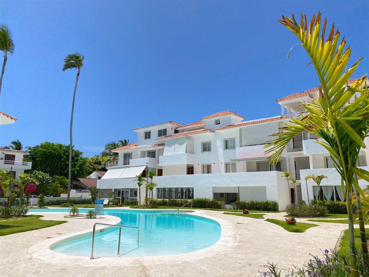 Los Corales Villas And Suites - Beach Club, Spa, Restaurants 蓬塔卡纳 外观 照片