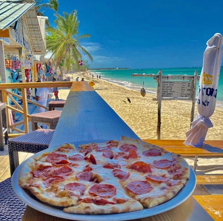 Los Corales Villas And Suites - Beach Club, Spa, Restaurants 蓬塔卡纳 外观 照片