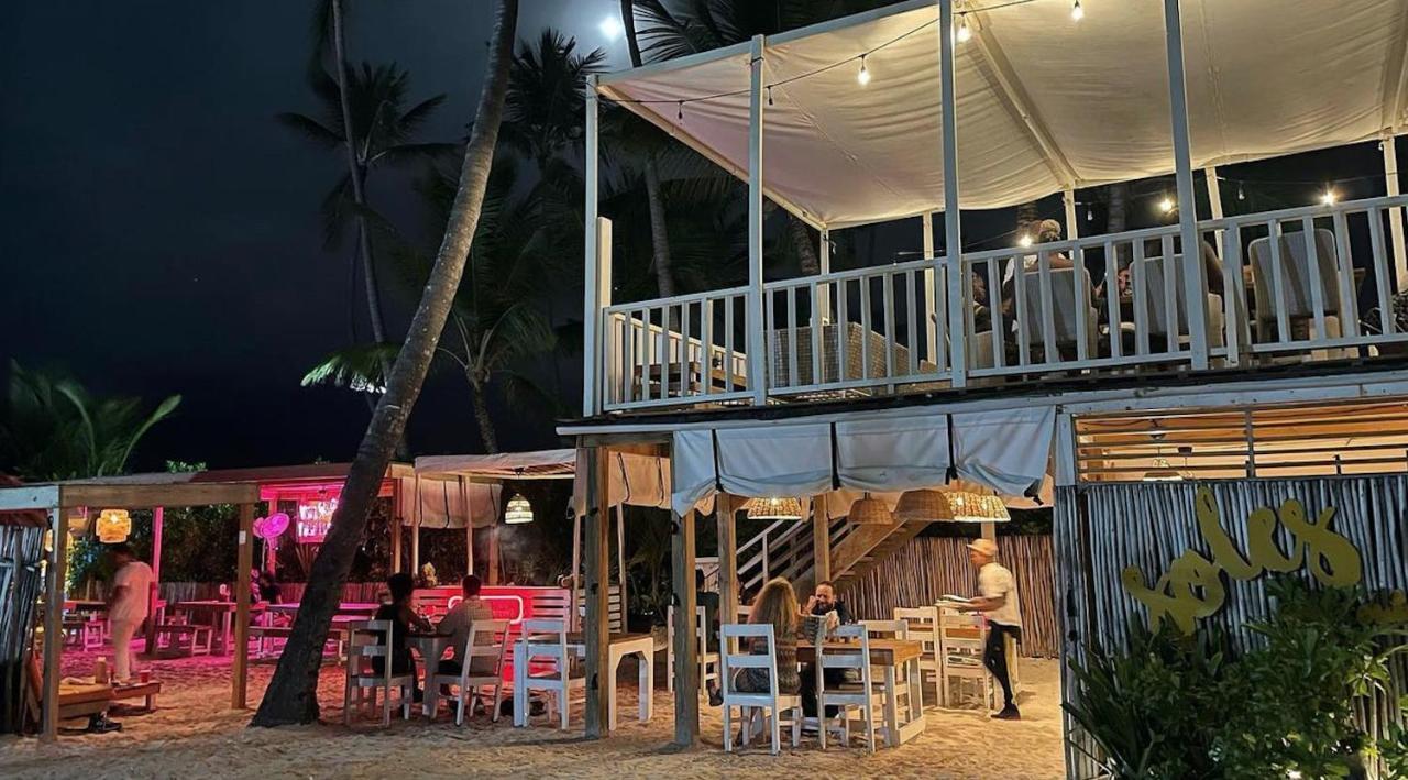 Los Corales Villas And Suites - Beach Club, Spa, Restaurants 蓬塔卡纳 外观 照片
